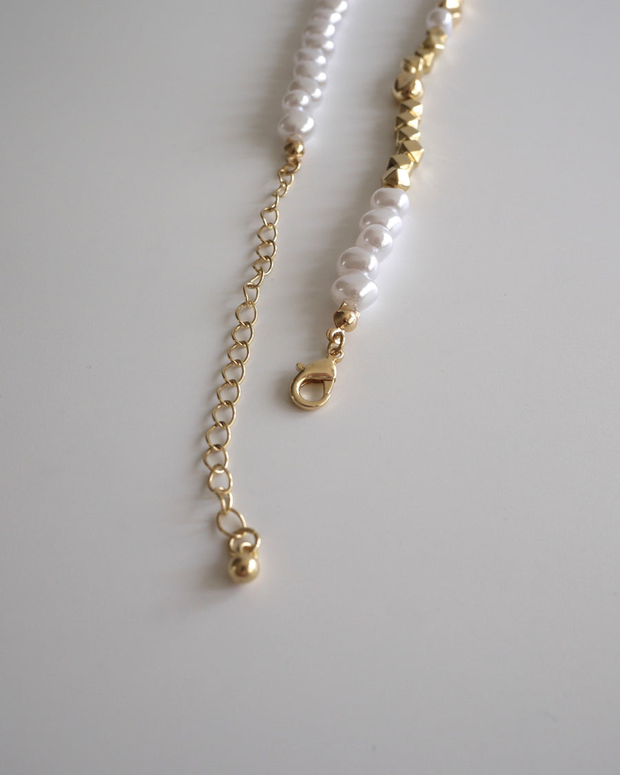 Pearl & Gold Necklace ＊＊＊