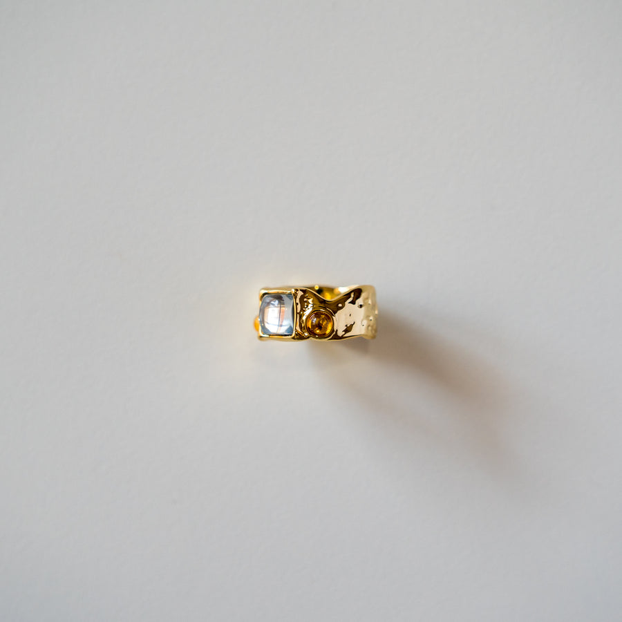 Gold Stone Ring ーWhite×Yellow　　＊＊＊